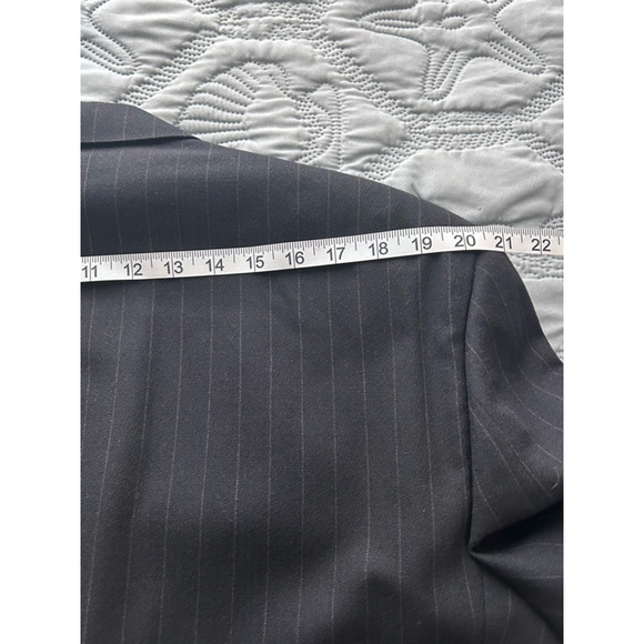 Krizia Mens Black Pinstripe 2-Piece Suit 44L Blazer Pants Italy - Picture 10 of 16